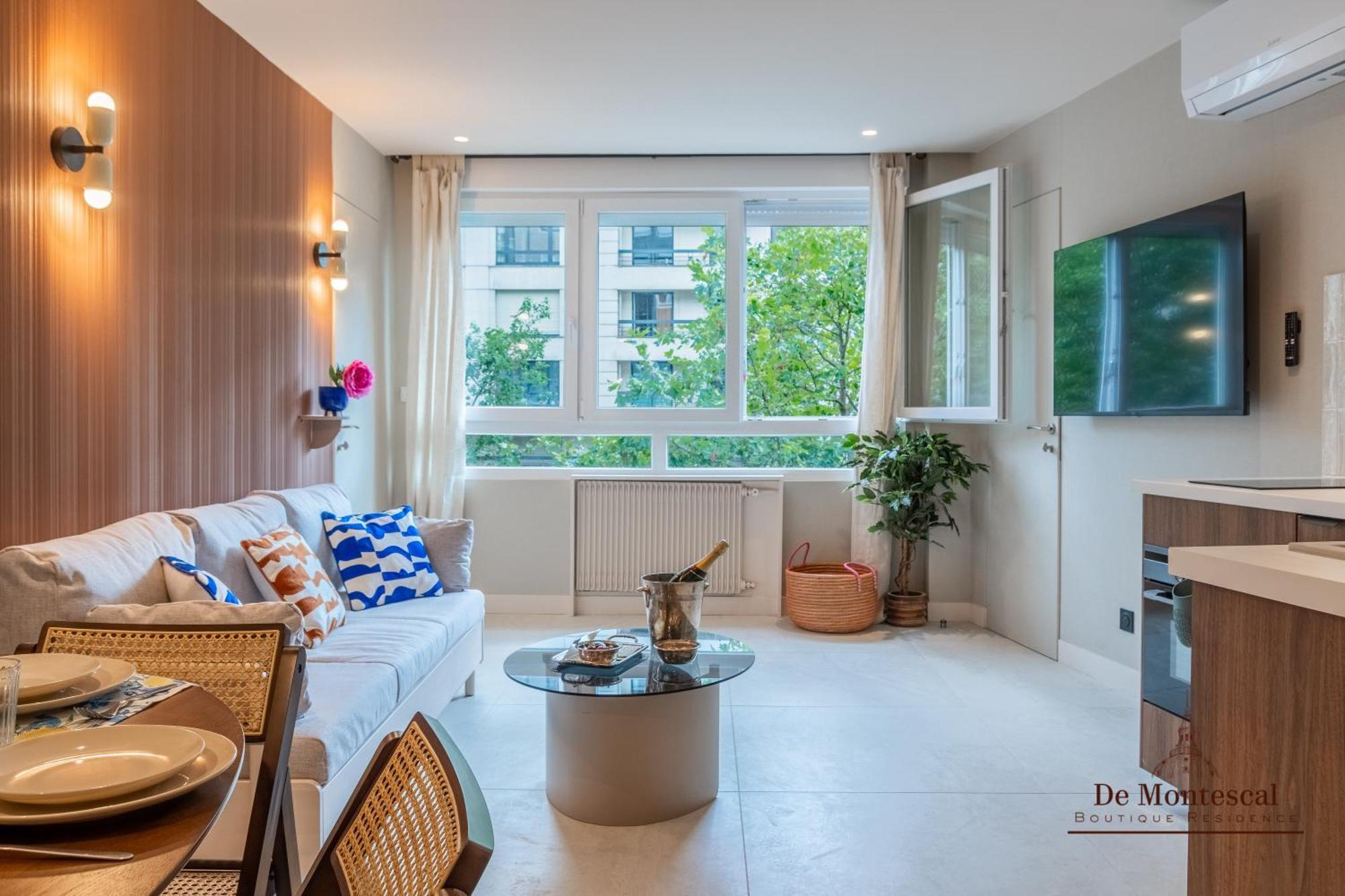De Montescal Montparnasse Ac Appartment In A Prime Location 22 -36M2 Paris Ngoại thất bức ảnh